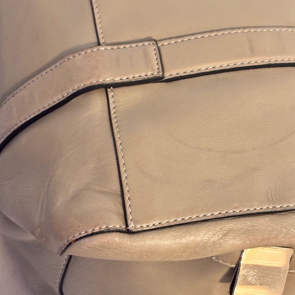 Chloé Madeleine Taupe Smooth Leather Medium Size Boston Duffle Bag - Picture 8 of 14